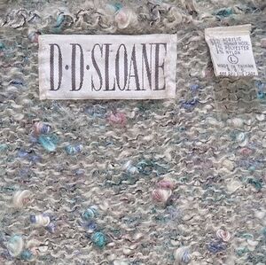 Women's DD Sloane Multi Color Warm And Fuzzy Mohair Sweater Lg